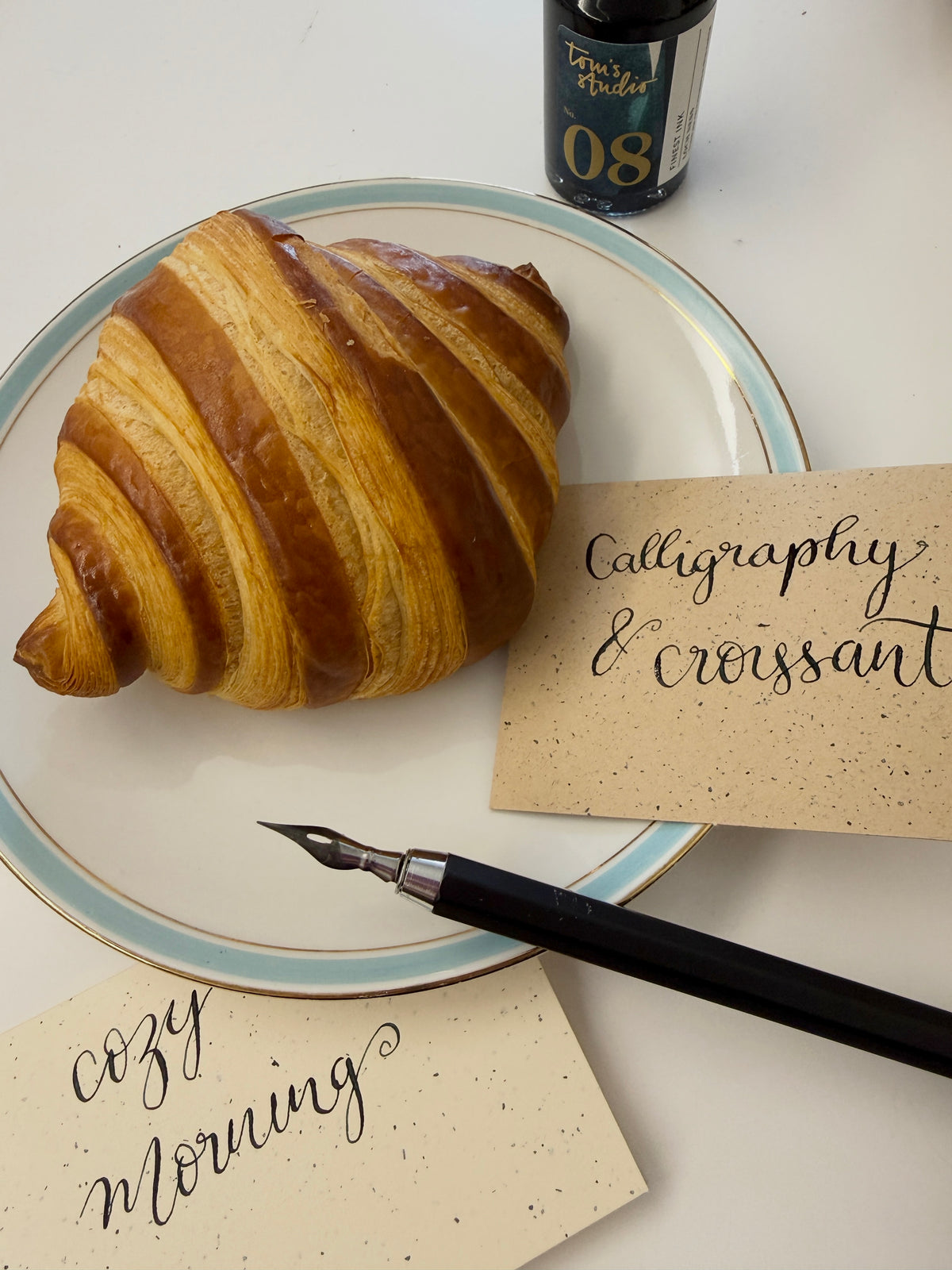 Workshop Calligraphy & Croissant I 27.2.2027 von 10.30-12.30 Uhr