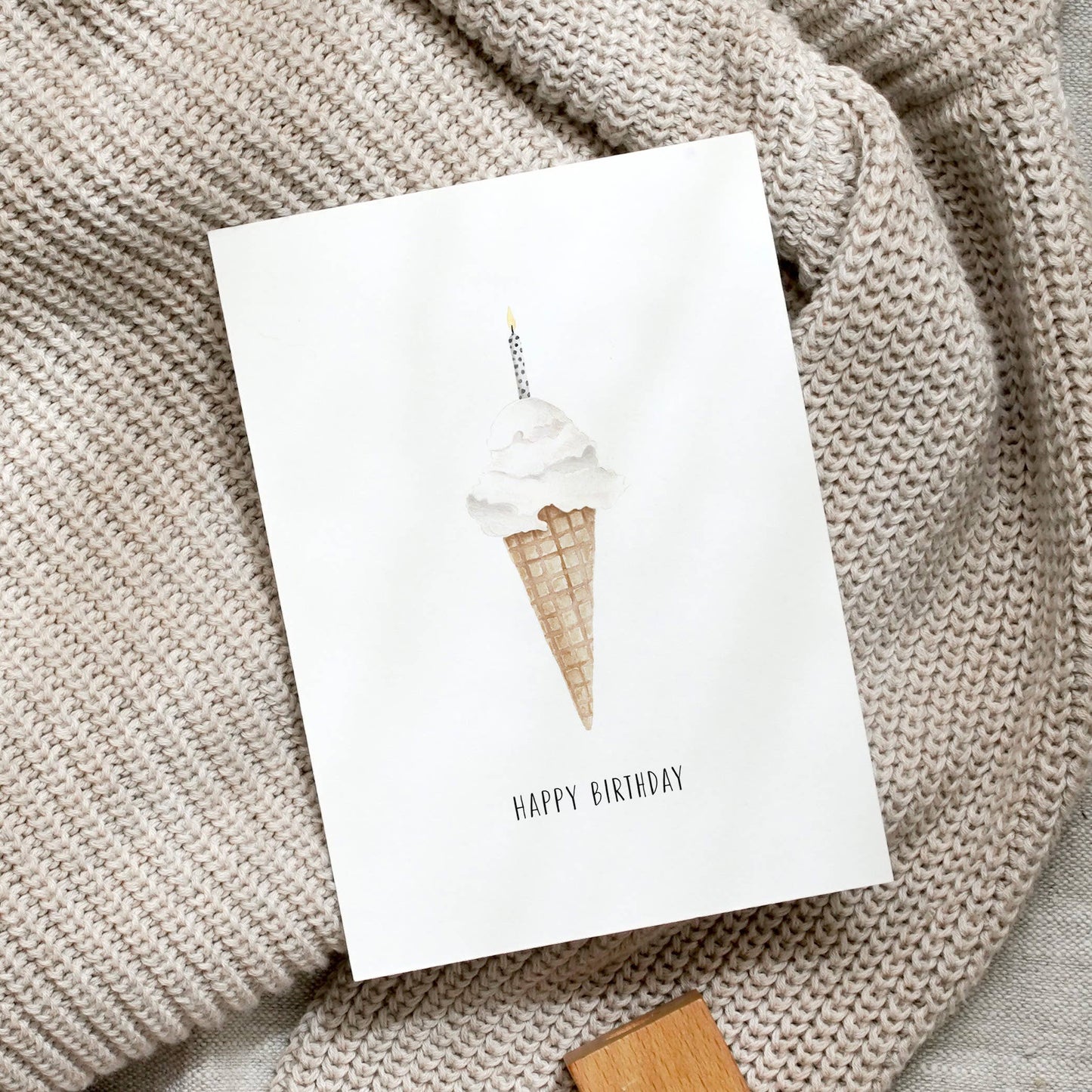 Postkarte - Ice cream candle Leo la Douce