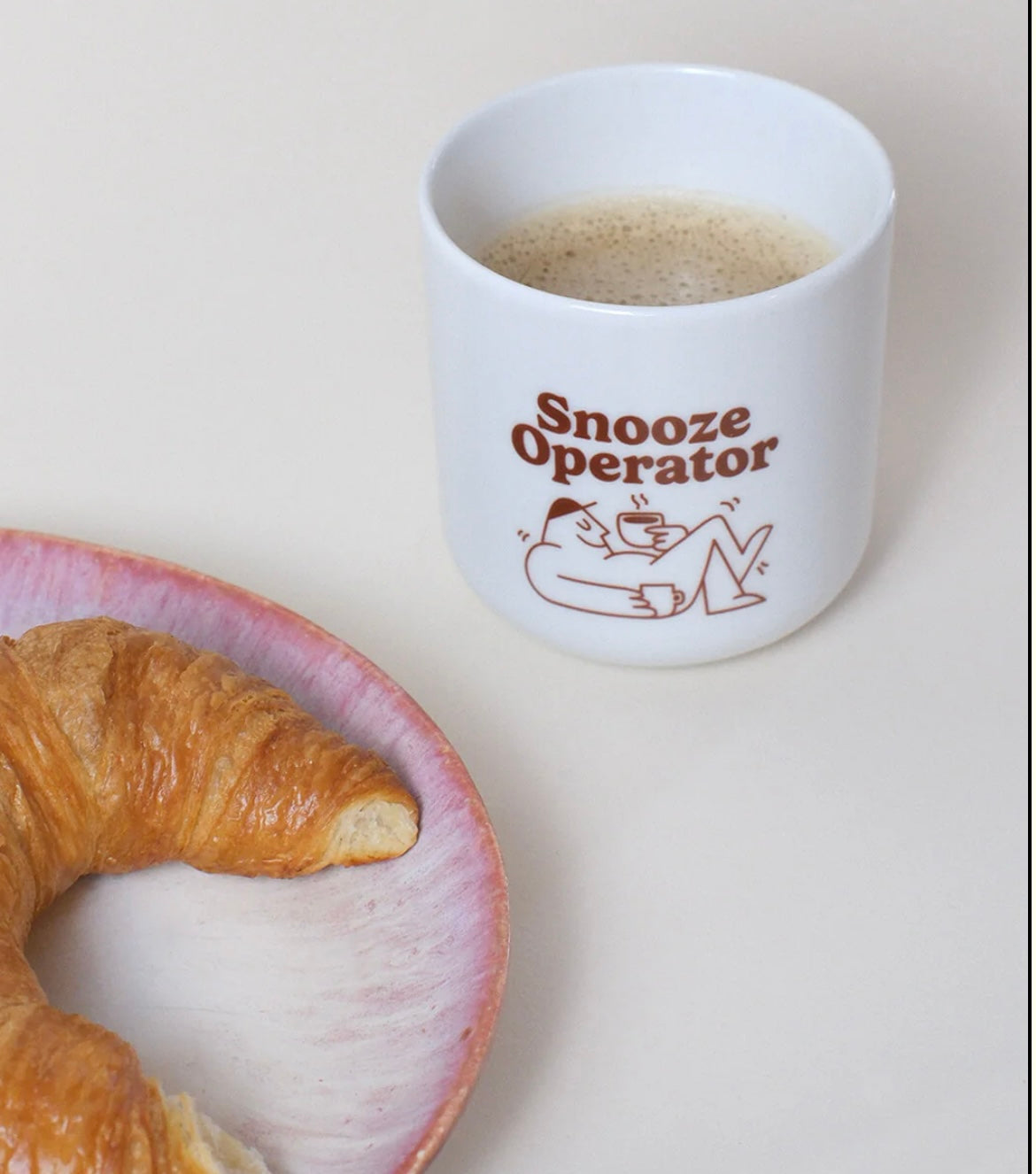 Porzellanbecher snooze operator - studio ciao