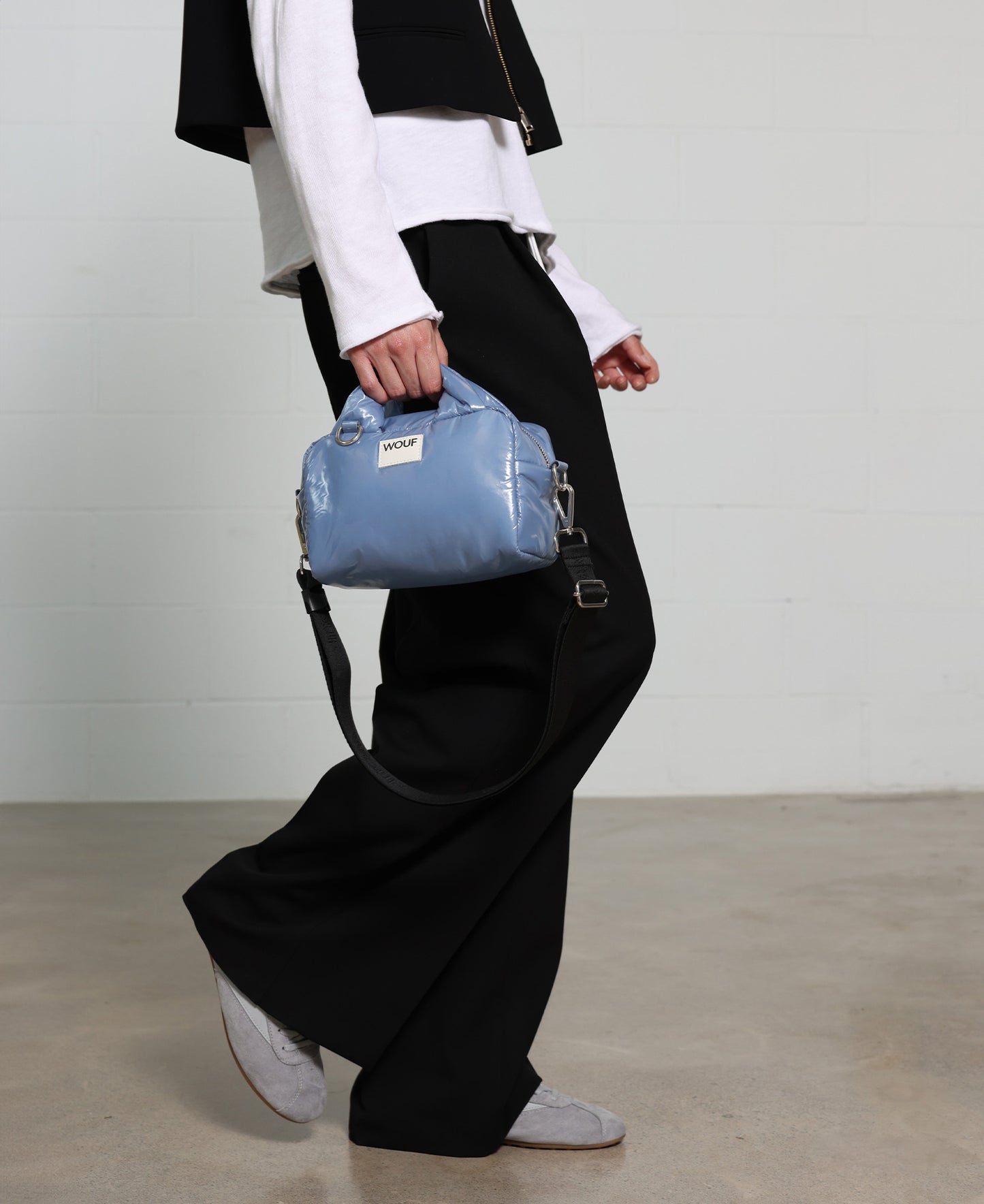 WOUF Glossy Royal Bowling Bag Blau