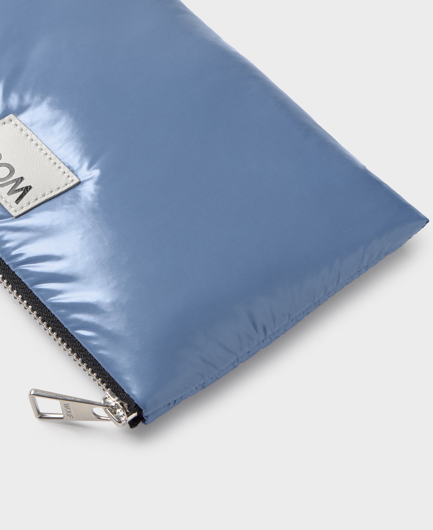 WOUF Glossy Royal Pouch blau
