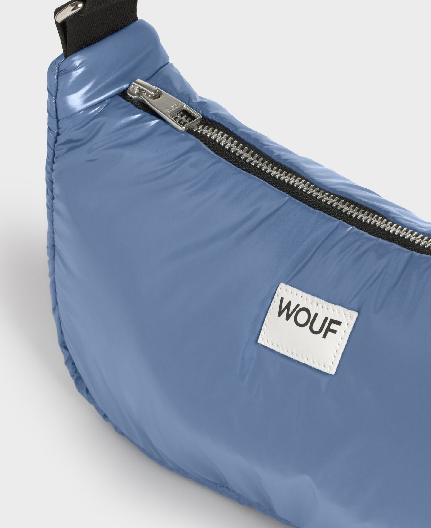 WOUF Glossy Royal Shoulder Bag Blau