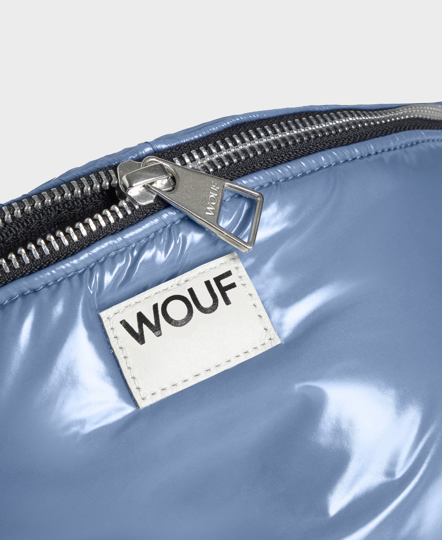 WOUF Glossy Royal Waist Bag Blau