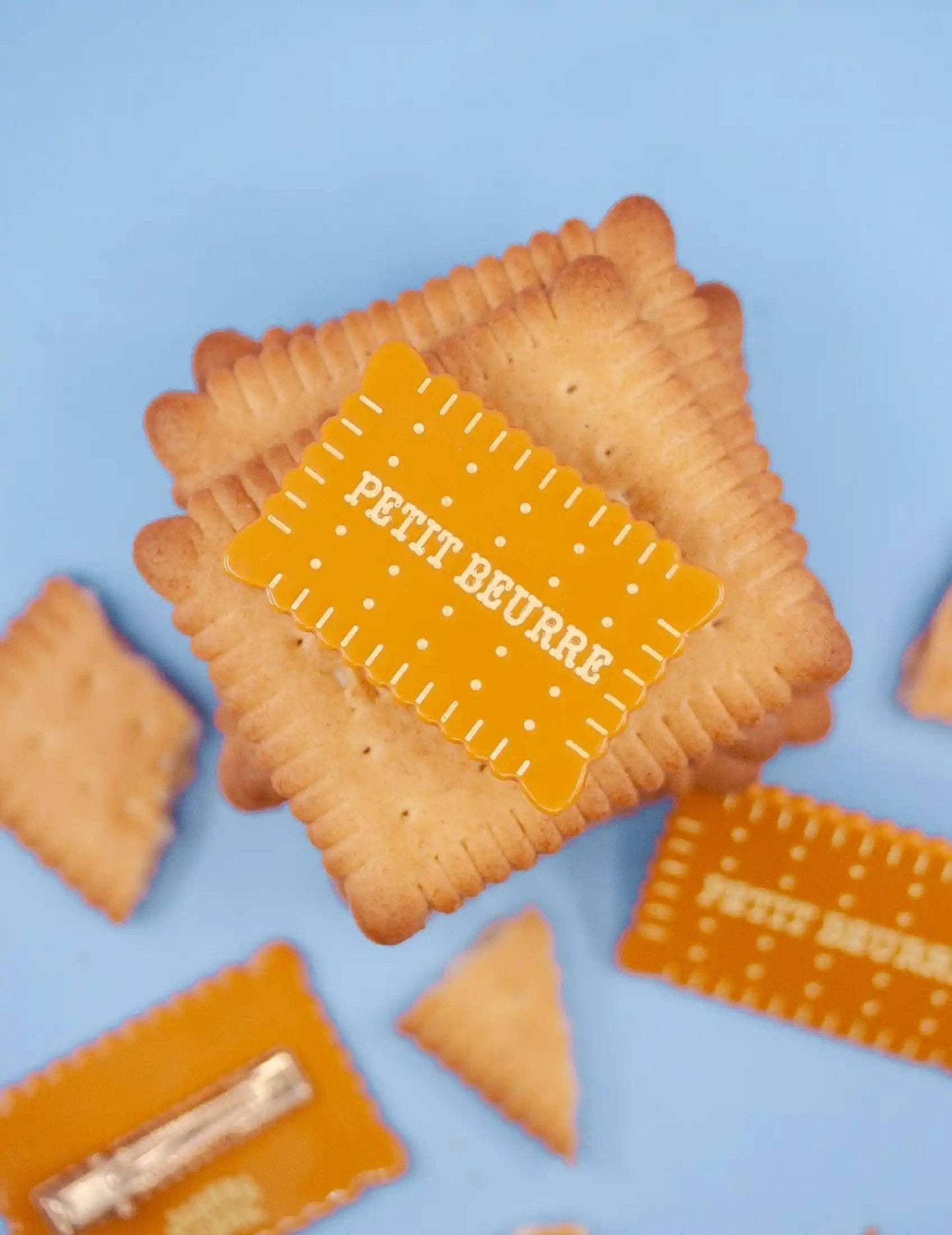 Petit Beurre Butterkeks Barrette Clip von Joanna Behar