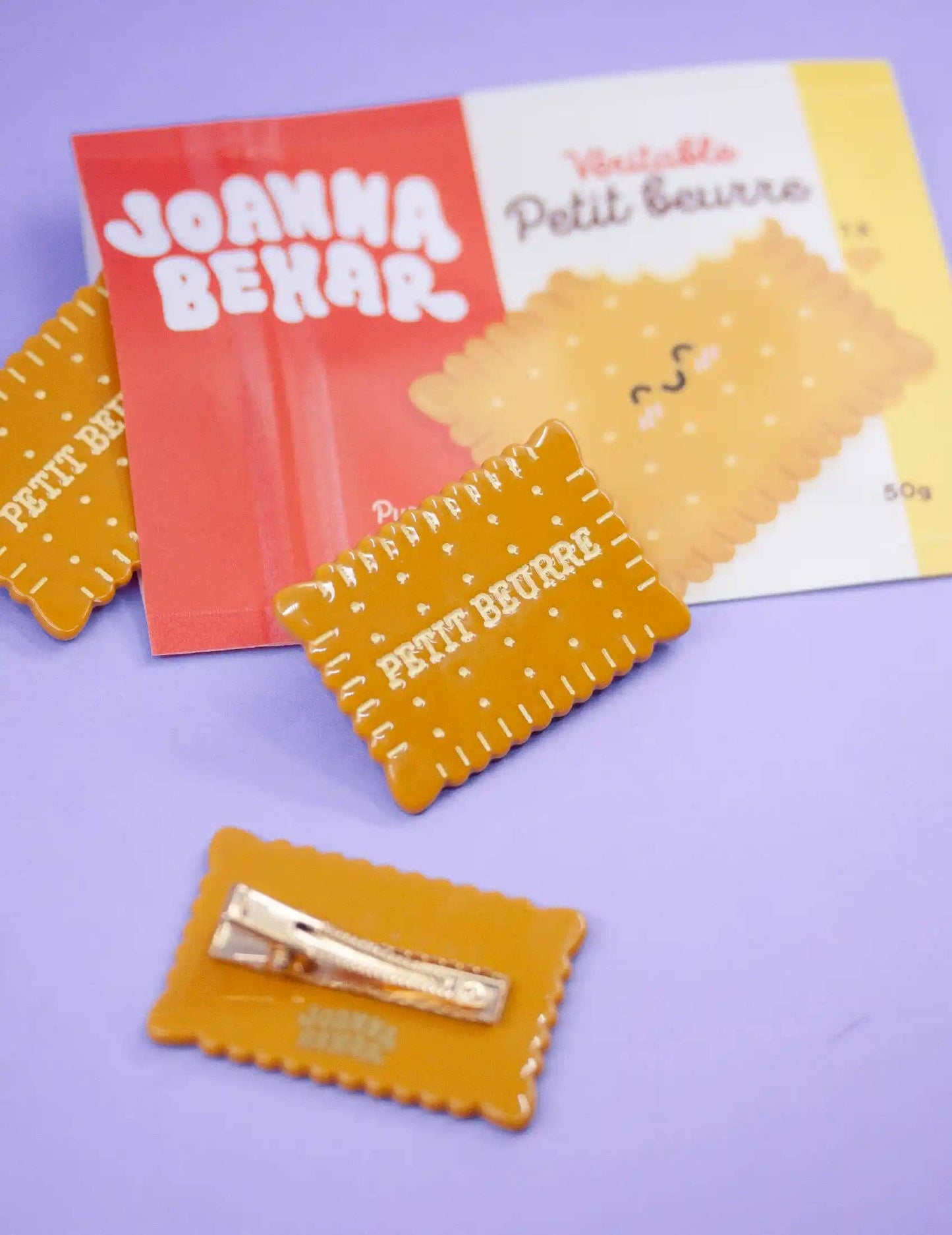 Petit Beurre Butterkeks Barrette Clip von Joanna Behar