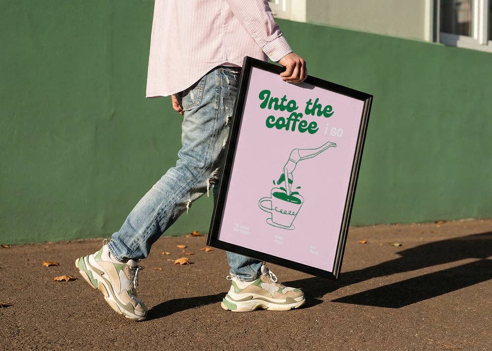 Pictufy - Rosa Kaffee-Taucher Kunstdruck – Pop-Grafik