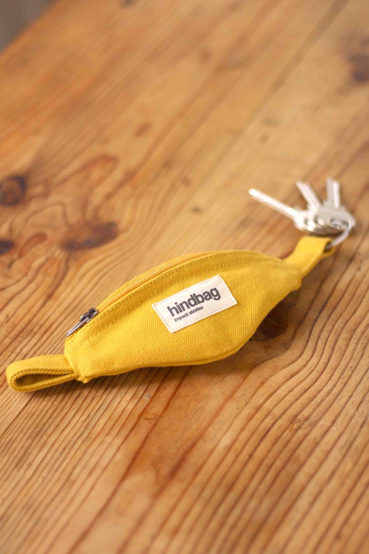 Hindbag - Bananen-Schlüsselanhänger Côme Safran