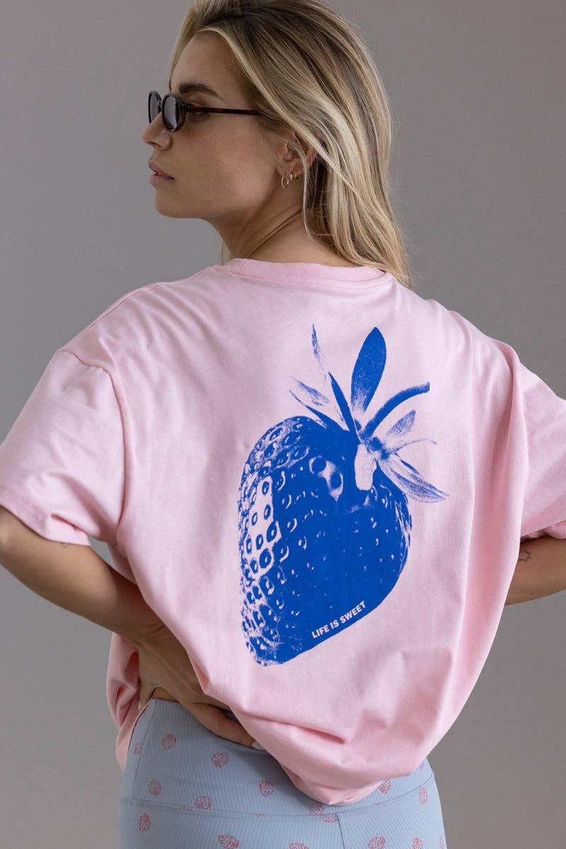 Hey Honey - Oversized T-Shirt Strawberry