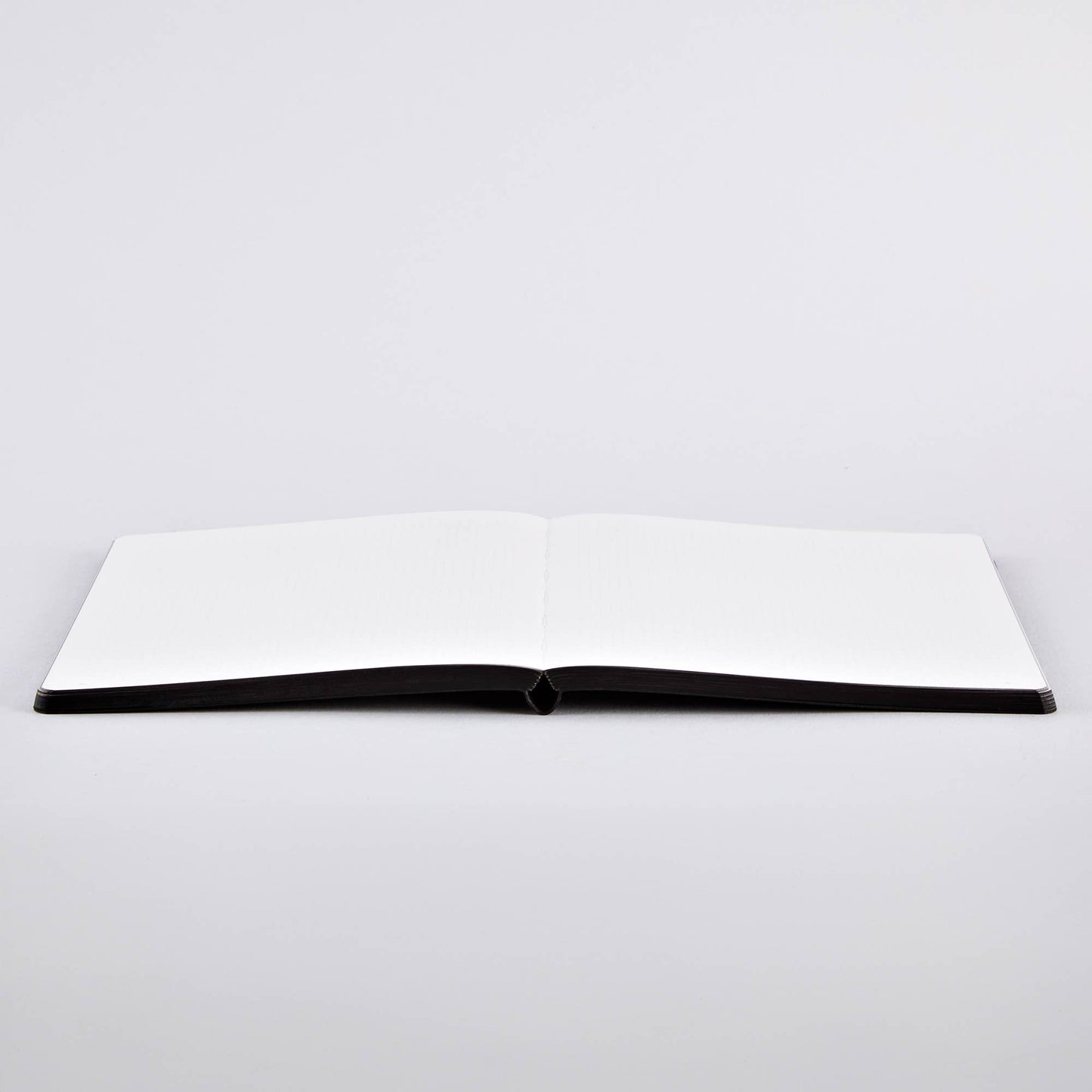 Notizbuch L Rebel with a Cause –  Nuunaa