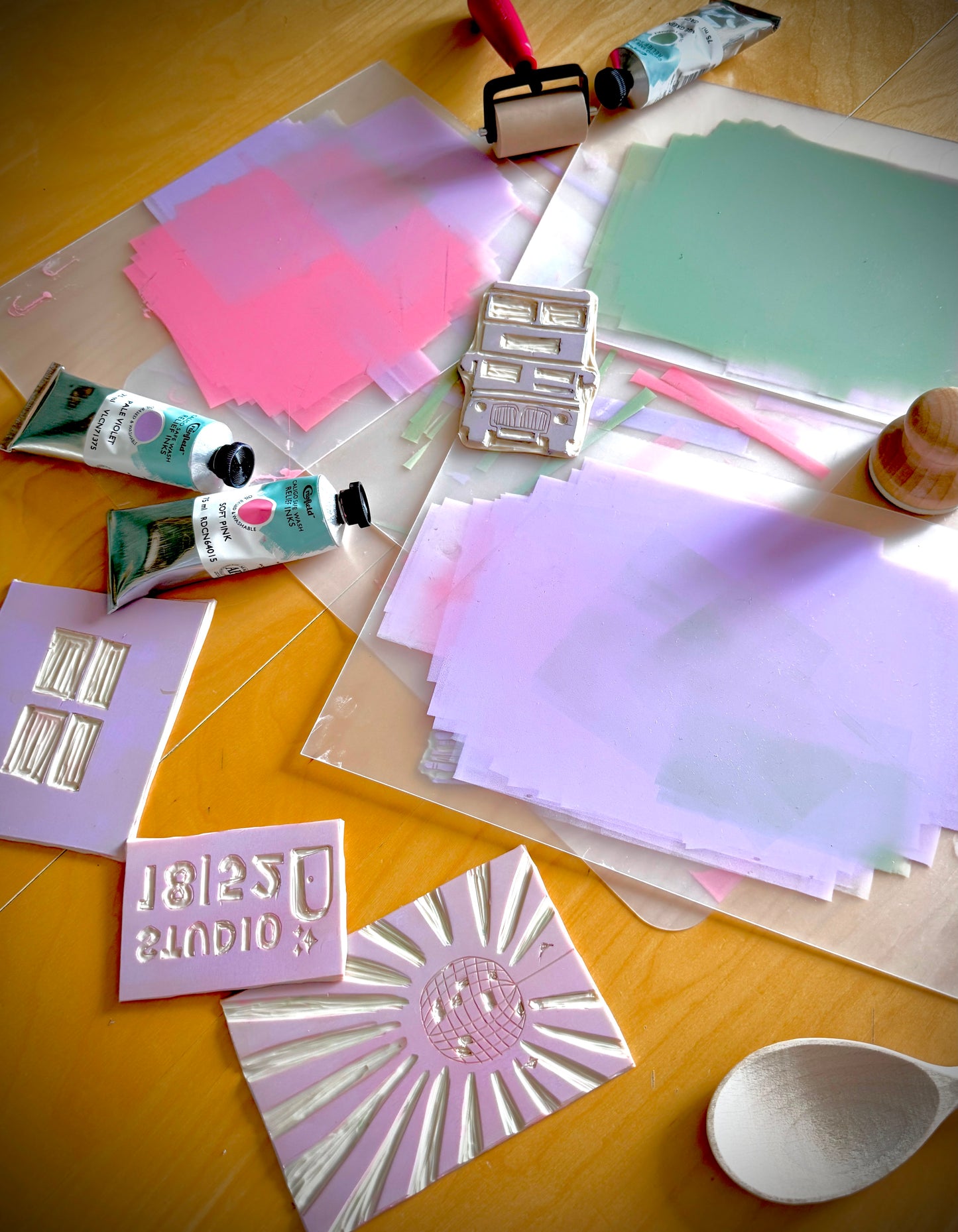 Workshop Linoleum Miniatures (Basics) mit Ricki @STUDIO1852_ 5.9.2026 von 14.30-17.30 Uhr