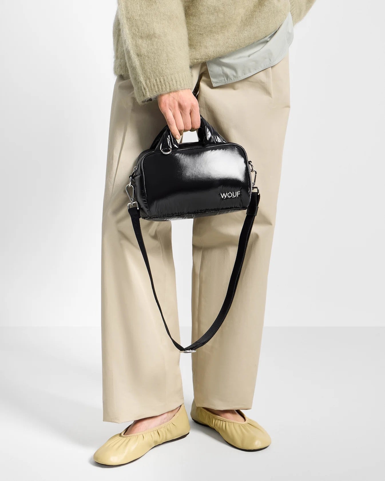 WOUF Glossy Night Bowling Bag schwarz