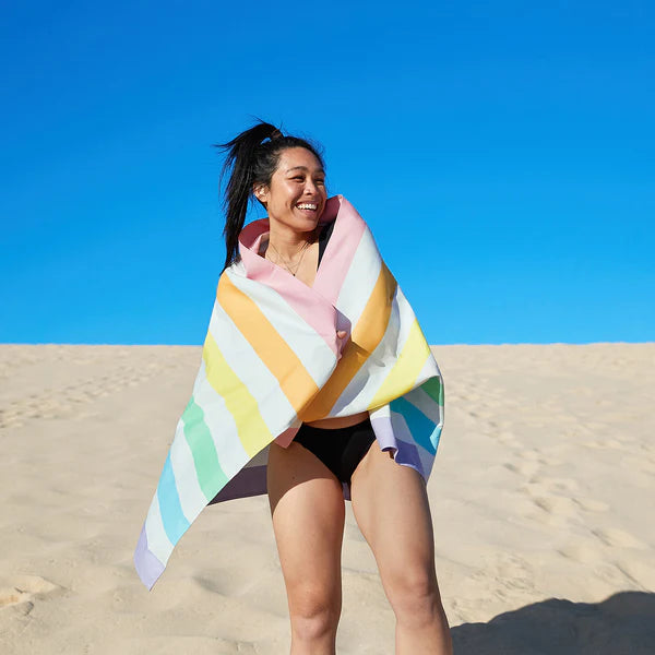 Dock & Bay Beach Towel Unicorn Waves - verschiedene Größen