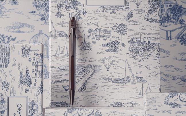 Toile de Jouy KUGELSCHREIBER 849™ Bordeauxrot - Caran d'Ache