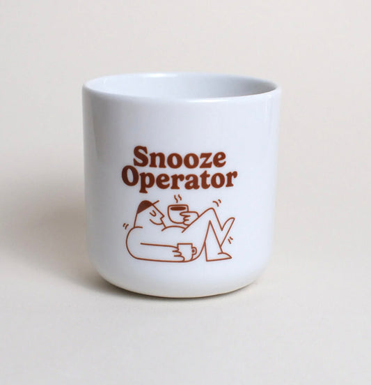 Porzellanbecher snooze operator - studio ciao