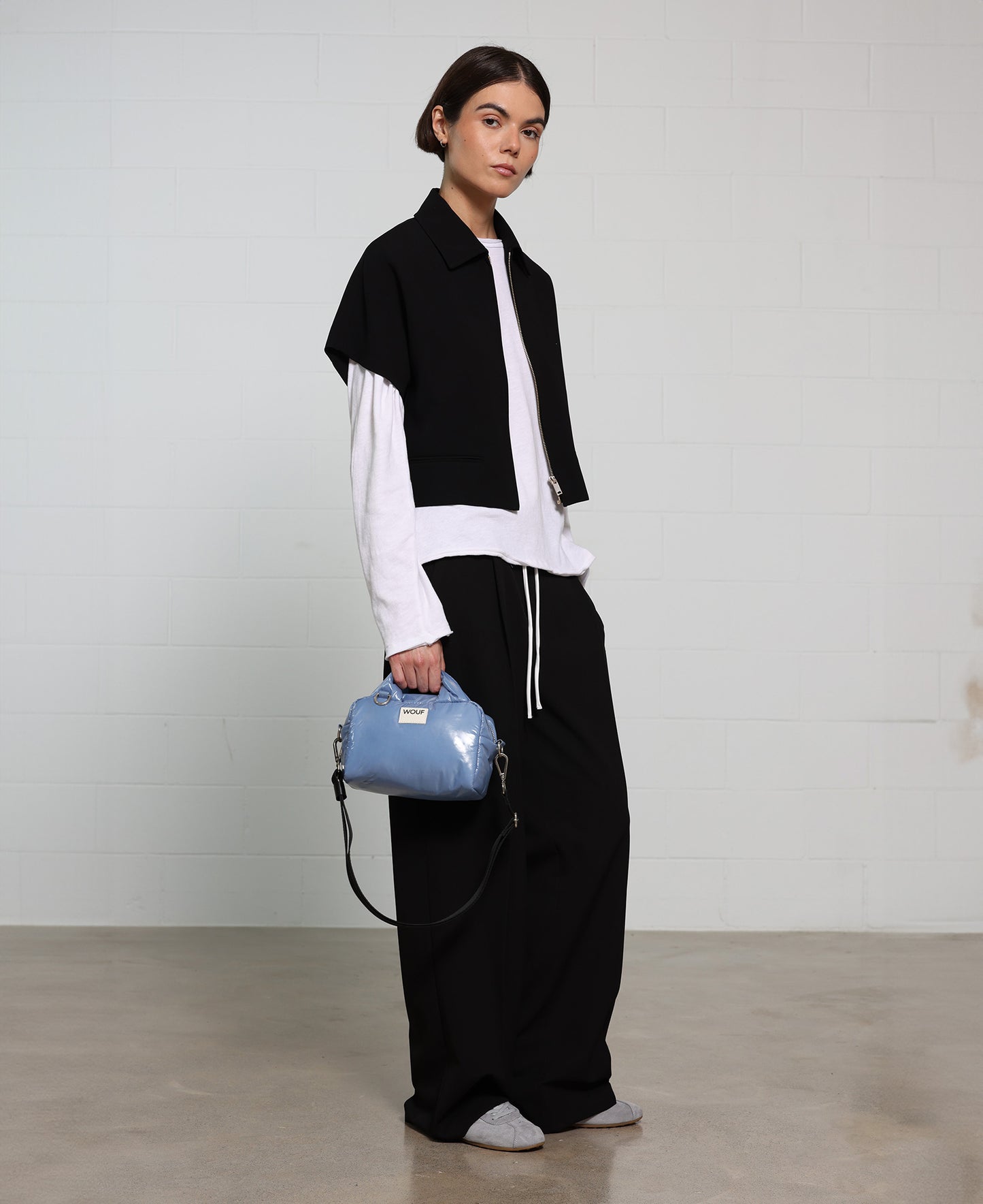 WOUF Glossy Royal Bowling Bag Blau