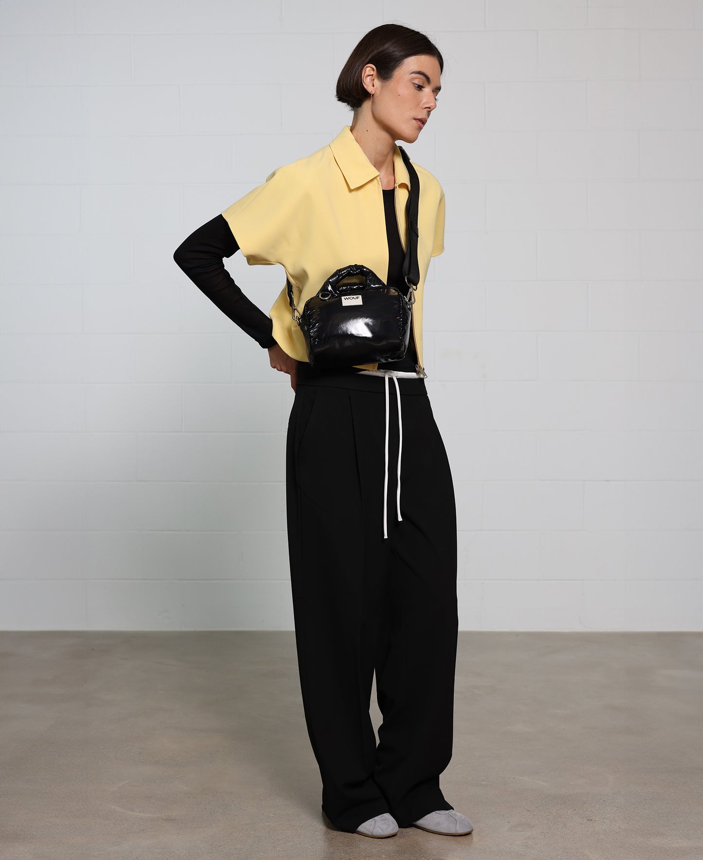 WOUF Glossy Nuit Bowling Bag schwarz