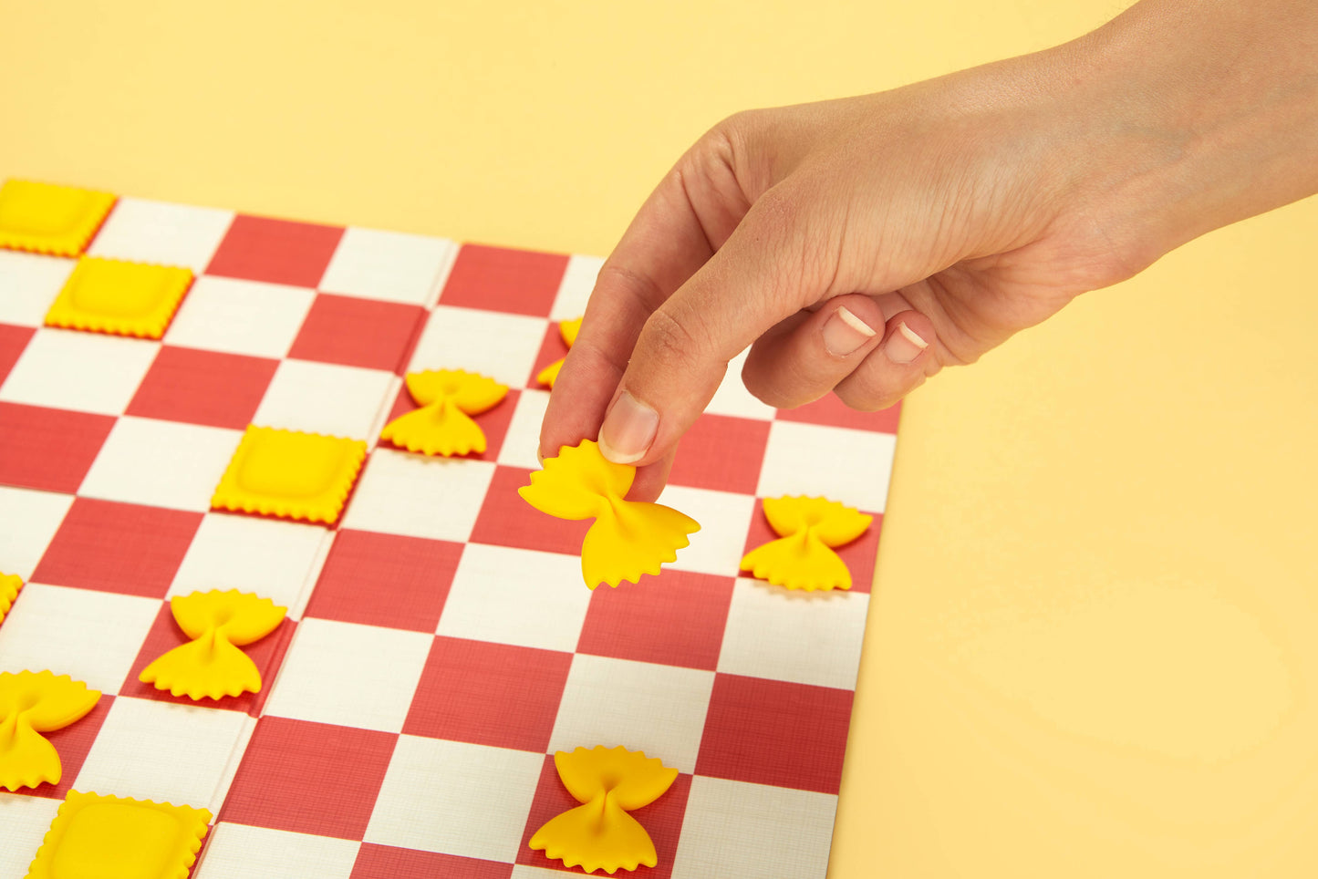 Brettspiel Checkeroli - Balvi
