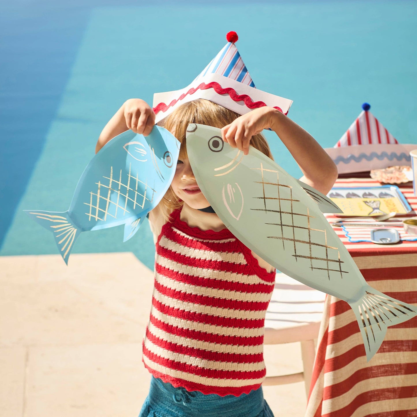 Partyteller in Fischform - Set aus 8 Fischplatten von Meri Mer