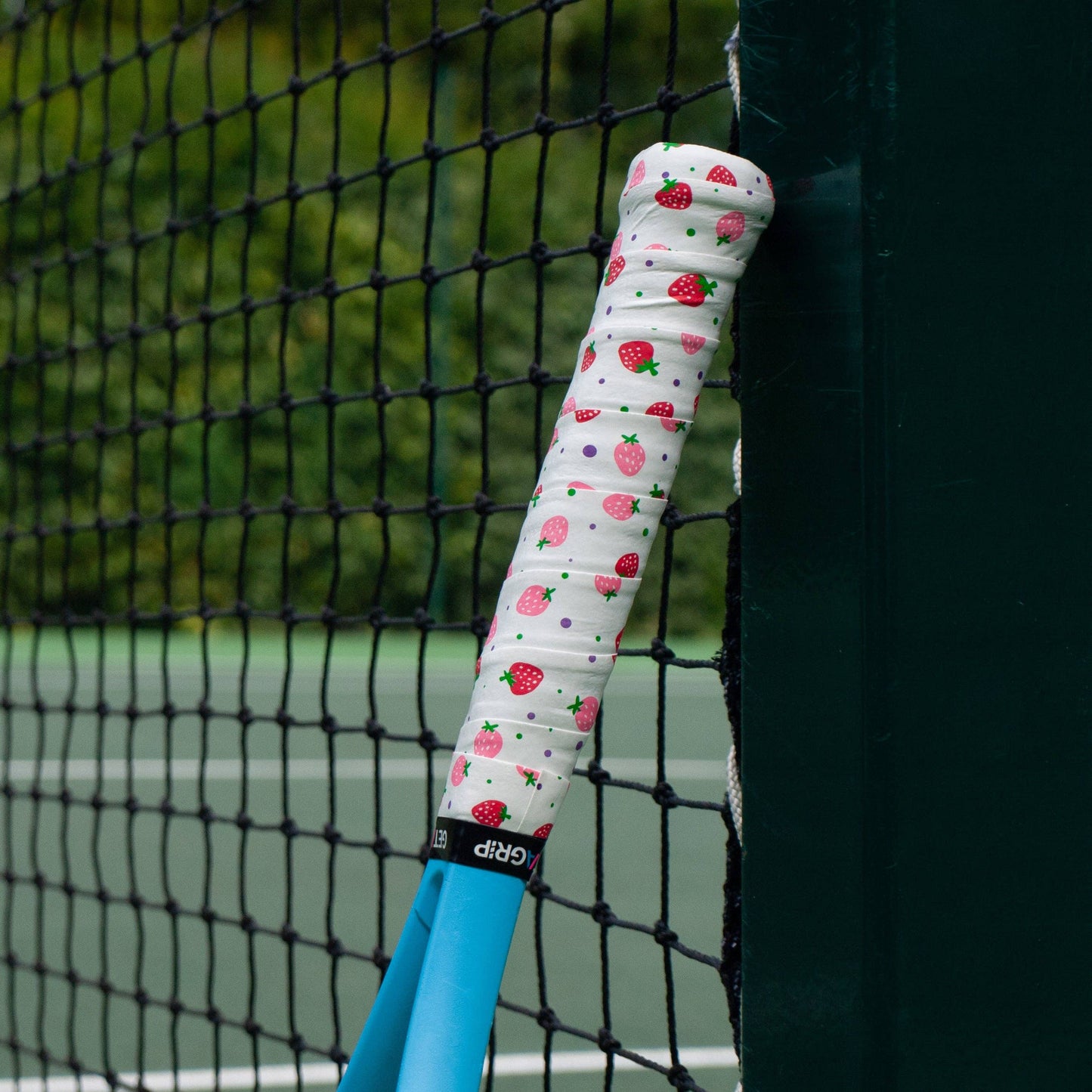 Overgrip Tennis  oder Padel Erdbeeren & Sahne Get A Grip Club - Griffband mit Style