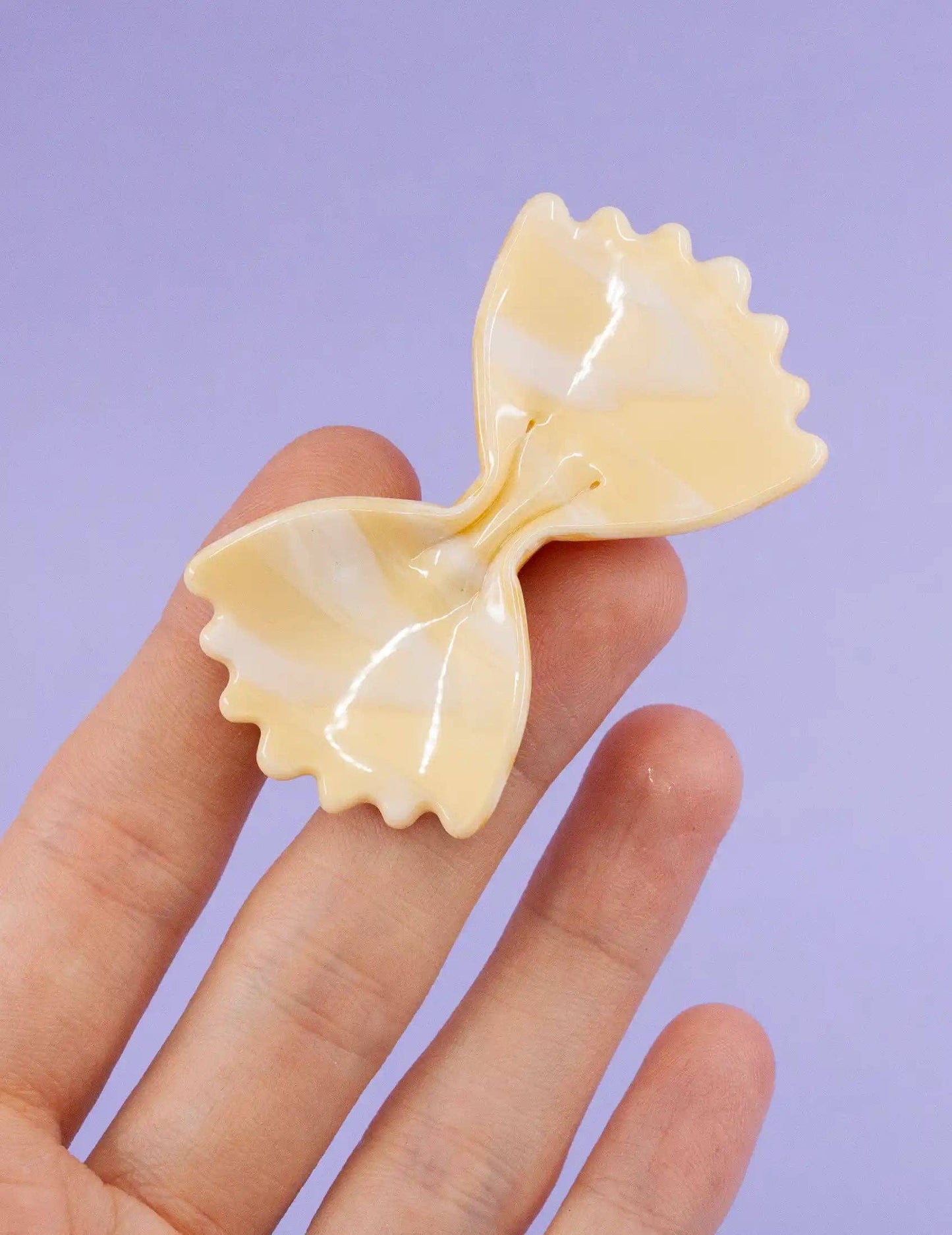 Farfalle-Schmetterlingsnudel Haarspange von Joanna Behar